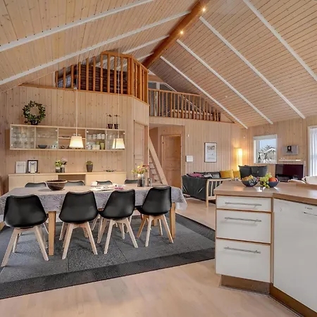 Feriehus Holiday home Tranebærvej Tarm IX *